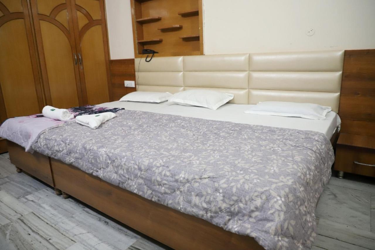 Rk Lodge Amritsar Eksteriør bilde