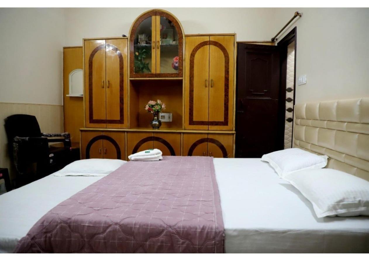 Rk Lodge Amritsar Eksteriør bilde
