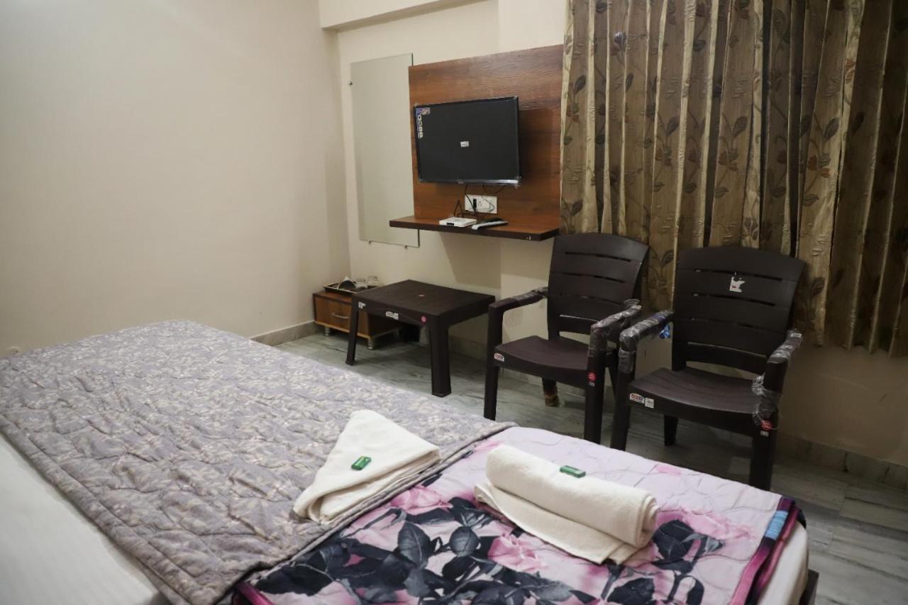 Rk Lodge Amritsar Eksteriør bilde